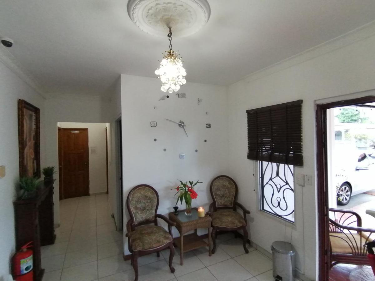 Hostal Compostela Inn 戴维 外观 照片