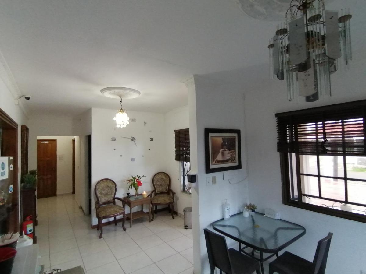 Hostal Compostela Inn 戴维 外观 照片